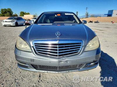 Piąte zdjęcie samochodu w środku: 2011 MERCEDES-BENZ S 550 VIN:WDDNG7BB0BA396927 - miniatura