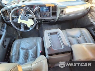Zdjęcie 8 z 13 samochodu: 2004 CHEVROLET AVALANCHE K1500 VIN:3GNEK12T64G162673 - miniatura