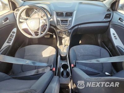 Zdjęcie 8 z 12 samochodu: 2017 HYUNDAI ACCENT SE VIN:KMHCT5AE1HU301565 - miniatura