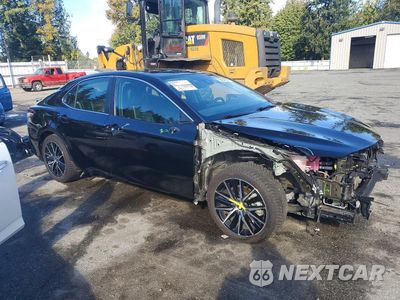 Czwarte zdjęcie samochodu z boku: 2024 TOYOTA CAMRY HYBRID SE VIN:4T1S31AK6RU077317 - miniatura