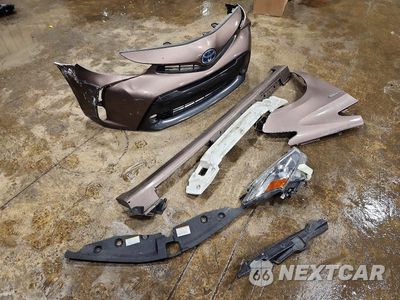 Zdjęcie 12 z 13 samochodu: 2017 TOYOTA PRIUS V FIVE VIN:JTDZN3EUXHJ060573 - miniatura
