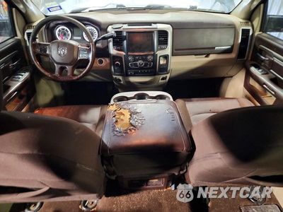 Zdjęcie 8 z 12 samochodu: 2016 RAM 2500 SLT VIN:3C6UR5DL6GG191946 - miniatura