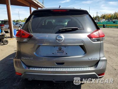 Zdjęcie 6 z 13 samochodu: 2017 NISSAN ROGUE SV VIN:KNMAT2MV0HP578485 - miniatura