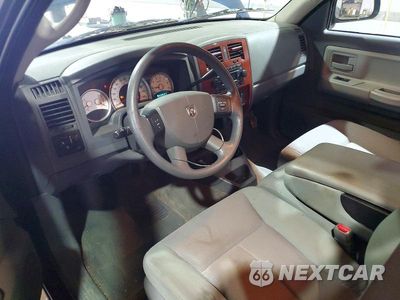 Zdjęcie 8 z 12 samochodu: 2005 DODGE DAKOTA SLT VIN:1D7HW42N45S236346 - miniatura