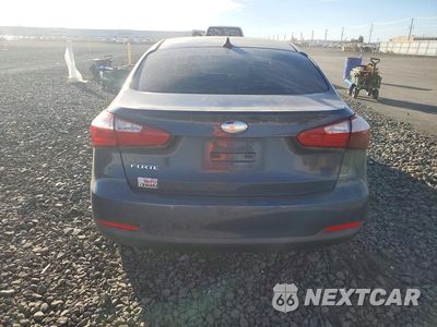 Zdjęcie 6 z 12 samochodu: 2014 KIA FORTE LX VIN:KNAFX4A6XE5140435 - miniatura