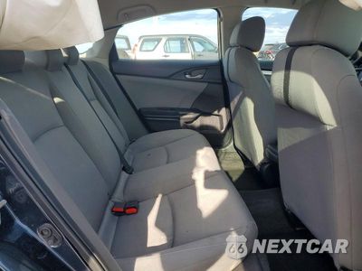 Zdjęcie 10 z 12 samochodu: 2017 HONDA CIVIC LX VIN:2HGFC2F55HH525242 - miniatura