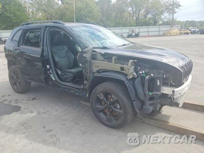 Czwarte zdjęcie samochodu z boku: 2017 JEEP CHEROKEE LIMITED VIN:1C4PJMDS9HW513495 - miniatura