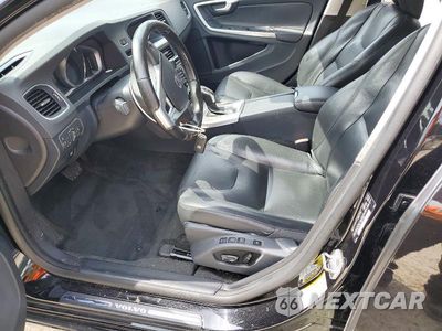Zdjęcie 7 z 12 samochodu: 2016 VOLVO S60 PREMIER VIN:YV1612TK9G2401409 - miniatura