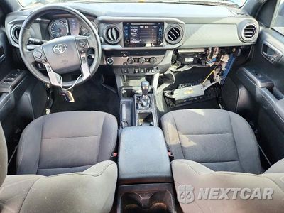 Zdjęcie 8 z 13 samochodu: 2019 TOYOTA TACOMA TRD SPORT VIN:3TMAZ5CN7KM103365 - miniatura
