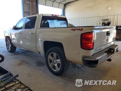 Drugie zdjęcie samochodu z przodu: 2018 CHEVROLET SILVERADO K1500 LT VIN:3GCUKREC0JG594945 - miniatura
