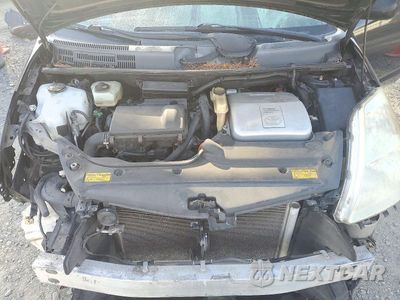 Zdjęcie 12 z 14 samochodu: 2005 TOYOTA PRIUS BASE VIN:JTDKB20U053046886 - miniatura