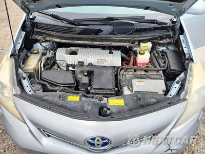 Zdjęcie 11 z 12 samochodu: 2012 TOYOTA PRIUS V FIVE VIN:JTDZN3EU5C3105271 - miniatura