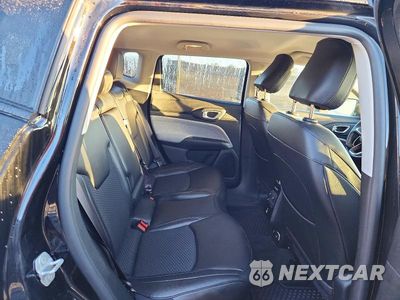 Zdjęcie 11 z 13 samochodu: 2022 JEEP COMPASS LATITUDE VIN:3C4NJDBB9NT205867 - miniatura