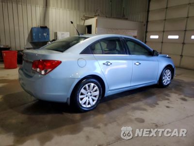 Trzecie zdjęcie samochodu z tyłu: 2011 CHEVROLET CRUZE LS VIN:1G1PC5SH4B7285228 - miniatura