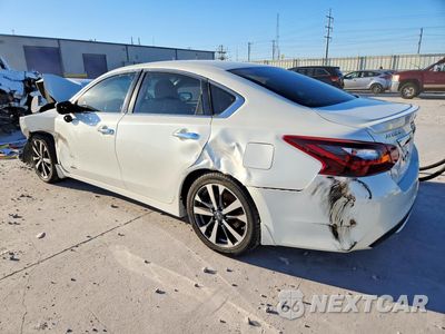 Drugie zdjęcie samochodu z przodu: 2017 NISSAN ALTIMA 2.5 SR VIN:1N4AL3AP8HC288181 - miniatura