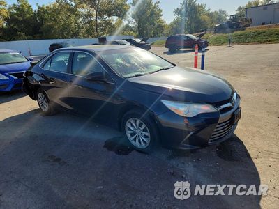 Czwarte zdjęcie samochodu z boku: 2017 TOYOTA CAMRY LE VIN:4T1BF1FK8HU350398 - miniatura