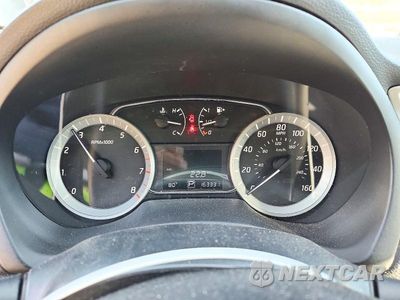 Zdjęcie 9 z 12 samochodu: 2015 NISSAN SENTRA SV VIN:3N1AB7AP4FY314819 - miniatura