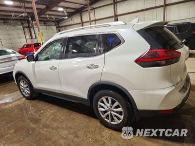 Drugie zdjęcie samochodu z przodu: 2019 NISSAN ROGUE SV VIN:JN8AT2MV1KW400070 - miniatura