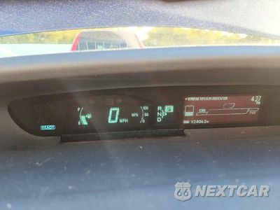 Zdjęcie 9 z 12 samochodu: 2010 TOYOTA PRIUS III VIN:JTDKN3DU0A0239316 - miniatura