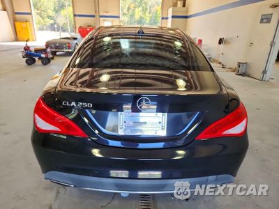 Zdjęcie 6 z 12 samochodu: 2018 MERCEDES-BENZ CLA 250 VIN:WDDSJ4EB2JN514465 - miniatura