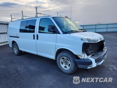 Czwarte zdjęcie samochodu z boku: 2008 CHEVROLET EXPRESS G1500 VIN:1GCFH154X81231188 - miniatura