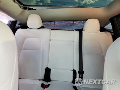 Zdjęcie 10 z 13 samochodu: 2021 TESLA MODEL Y VIN:5YJYGAEE8MF267791 - miniatura