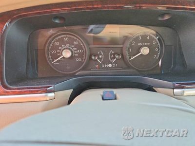 Zdjęcie 9 z 12 samochodu: 2006 LINCOLN TOWN CAR SIGNATURE VIN:1LNHM81W26Y644422 - miniatura
