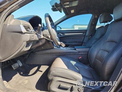 Zdjęcie 7 z 12 samochodu: 2019 HONDA ACCORD SPORT VIN:1HGCV1F37KA121872 - miniatura