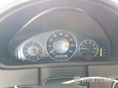 Zdjęcie 9 z 12 samochodu: 2005 MERCEDES-BENZ CLK 500 VIN:WDBTK75G05T041562 - miniatura