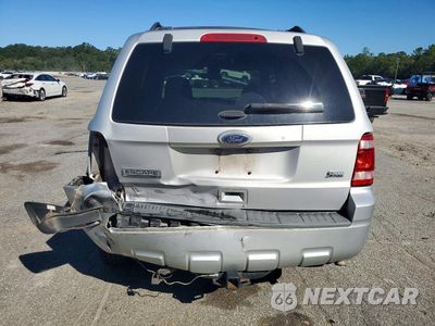 Zdjęcie 6 z 12 samochodu: 2011 FORD ESCAPE XLT VIN:1FMCU9DG9BKB12005 - miniatura