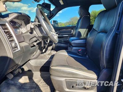 Zdjęcie 7 z 12 samochodu: 2016 RAM 3500 LONGHORN VIN:3C63R3FLXGG263759 - miniatura