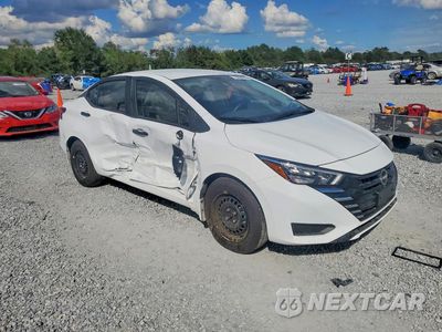 Czwarte zdjęcie samochodu z boku: 2025 NISSAN VERSA S VIN:3N1CN8DV5SL885954 - miniatura