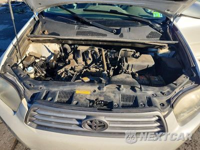 Zdjęcie 12 z 13 samochodu: 2010 TOYOTA HIGHLANDER SE VIN:5TDJK3EH6AS032240 - miniatura