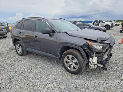 Czwarte zdjęcie samochodu z boku: 2019 TOYOTA RAV4 LE VIN:2T3H1RFV3KC032707 - miniatura