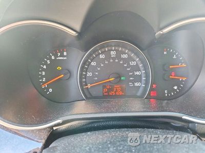Zdjęcie 9 z 13 samochodu: 2014 KIA SORENTO LX VIN:5XYKT3A62EG471122 - miniatura
