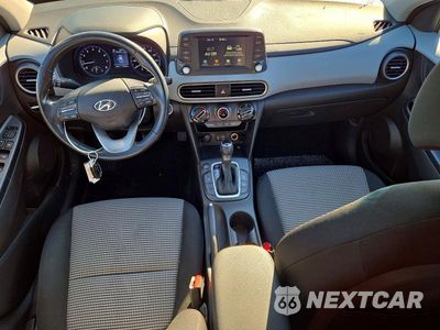 Zdjęcie 8 z 13 samochodu: 2021 HYUNDAI KONA SEL VIN:KM8K22AA6MU631450 - miniatura