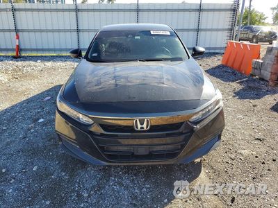 Piąte zdjęcie samochodu w środku: 2018 HONDA ACCORD SPORT VIN:X1HGCV1F30JA13324 - miniatura