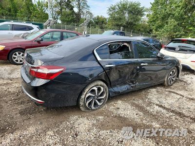 Trzecie zdjęcie samochodu z tyłu: 2017 HONDA ACCORD EXL VIN:1HGCR2F83HA161297 - miniatura