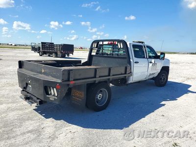 Trzecie zdjęcie samochodu z tyłu: 2018 CHEVROLET SILVERADO C3500 VIN:1GB4CYCG9JF224158 - miniatura