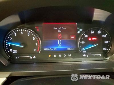 Zdjęcie 9 z 14 samochodu: 2020 FORD EXPLORER XLT VIN:1FMSK8DH6LGA54072 - miniatura