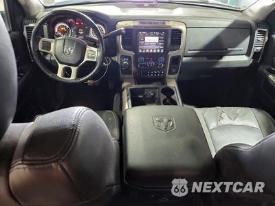 Zdjęcie 8 z 12 samochodu: 2013 RAM 2500 LARAMIE VIN:3C6UR5FL9DG522379 - miniatura