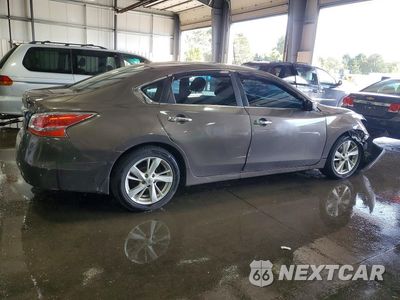 Trzecie zdjęcie samochodu z tyłu: 2015 NISSAN ALTIMA 2.5 SV VIN:1N4AL3AP6FC108502 - miniatura
