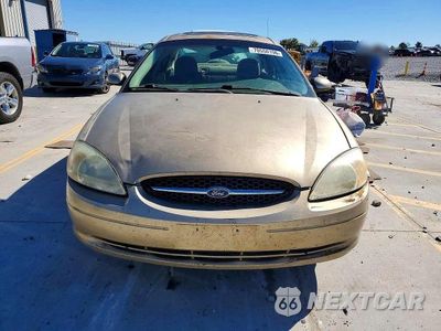 Piąte zdjęcie samochodu w środku: 2001 FORD TAURUS SES VIN:1FAFP55UX1G216922 - miniatura