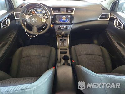 Zdjęcie 9 z 13 samochodu: 2019 NISSAN SENTRA SV VIN:3N1AB7AP7KY370442 - miniatura