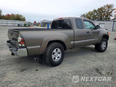 Trzecie zdjęcie samochodu z tyłu: 2012 TOYOTA TACOMA PRERUNNER ACCESS CAB VIN:5TFTX4GN6CX012215 - miniatura