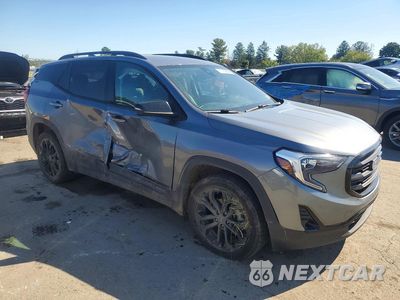 Czwarte zdjęcie samochodu z boku: 2020 GMC TERRAIN SLT VIN:3GKALVEV1LL302616 - miniatura