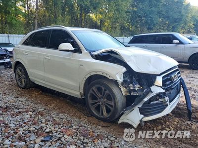 Czwarte zdjęcie samochodu z boku: 2018 AUDI Q3 PREMIUM PLUS VIN:WA1JCCFS0JR015787 - miniatura