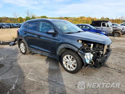 Czwarte zdjęcie samochodu z boku: 2020 HYUNDAI TUCSON VALUE VIN:KM8J3CA45LU200170 - miniatura