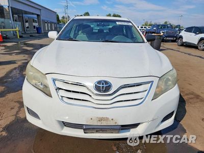 Piąte zdjęcie samochodu w środku: 2010 TOYOTA CAMRY LE VIN:4T1BF3EK3AU532383 - miniatura