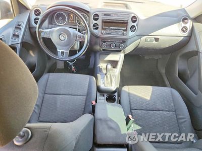 Zdjęcie 8 z 12 samochodu: 2013 VOLKSWAGEN TIGUAN S VIN:WVGAV3AX8DW610374 - miniatura